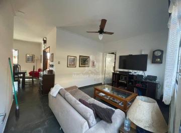 Casa · 324m² · 4 Quartos · 3 Vagas · Casa à venda com 04 quartos sendo 02 suítes, localizado no bairro Parque São Quirino em Campinas/SP.