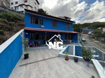 2a3ebbbb6d6af92e98fdee3c16e755aa84a704b9 · Casa com 3 Quartos e 3 banheiros à Venda, 195 m² por R$ 1.050.000 em Santa Rosa