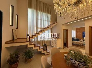 ed2c2f676fc8098dd68d7f1311ef1426279e18dd · Casa à venda com 3 suítes no Condomínio Versailles - Uberlândia / MG.