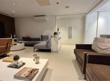 Apartamento · 220m² · 4 Quartos · 3 Vagas · Apartamento com 4 quartos à venda em Santana - SP