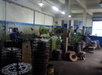 Comercial · 340m² · 1 Quarto · 5 Vagas · Galpão à venda em Casa Grande, Diadema - SP