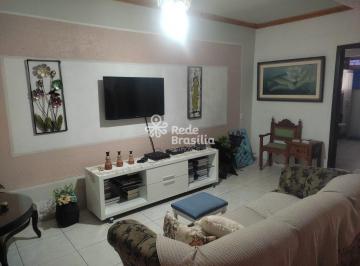 Casa · 250m² · 3 Quartos · 3 Vagas · QE 17 | Casa térrea 3 Quartos sendo 1 suíte - DCE - 3 vagas - Aceita Financiamento - Guará II