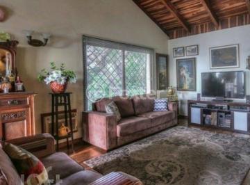 87ccbb1b · Casa, 6 dormitórios, 430 m², em Cristal