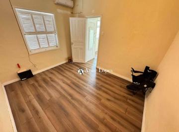 e7acaa42ded653cc74c3d30a908ec1d7d3612e68 · CASA TÉRREA EM VILA NO CAMPO GRANDE – EXCELENTE LOCALIZAÇÃO E QUINTAL!