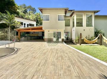 Casa de 4 quartos, Carapicuíba · Casa com 1275 m² e 4 quartos à venda no Fazendinha, privacidade e vista deslumbrante para a natureza