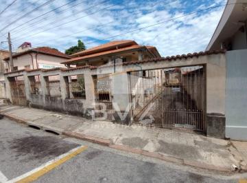 Foto 01 · Imperdível oportunidade: Casa à venda no Centro de São Roque-SP, com 3 quartos amplos, sala, banheir