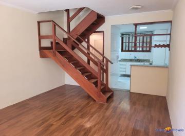 Foto 01 · Casa em Condomínio de Luxo em Pimenteiras, Teresópolis-RJ  3 Quartos, 3 Suítes  Área de 130m²  Fácil