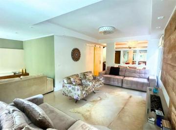 Casa de 3 quartos, São Paulo · Casa de Condomínio com 3 Quartos e 4 banheiros à Venda, 350 m² por R$ 1.600.000