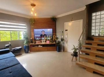 Casa · 148m² · 3 Quartos · 3 Vagas · Casa 3 Quartos com 1 Suíte e 148m² - Jardim Carolina