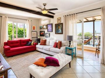 Apartamento · 162m² · 3 Quartos · 1 Vaga · Cobertura com 3 dormitórios e 162m² à venda em Auxiliadora, Porto Alegre.