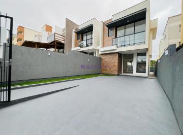 Casa · 180m² · 3 Quartos · 2 Vagas · Casa 3 quartos - Terreno de fundos na Serraria  -  São José