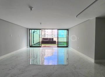 1 · Apartamento em Agronômica