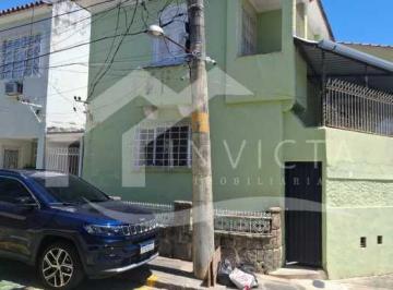 Casa · 75m² · 2 Quartos · Imperdível casa em vila na tijuca!
