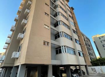 Apartamento de 3 quartos, Fortaleza · Apartamento amplo e ventilado