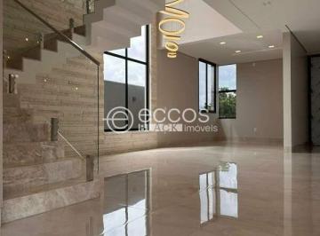 Casa · 380m² · 4 Quartos · 2 Vagas · Casa em condomínio para aluguel, 4 quartos, 4 suítes, 2 vagas, Jardim Botânico - Uberlândia/MG