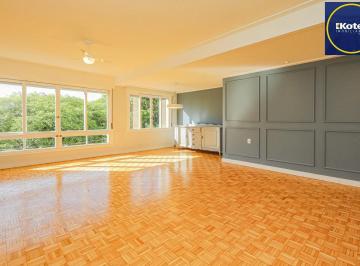 Apartamento · 143m² · 2 Quartos · 2 Vagas · Apartamento a venda no bairro Três Figueiras