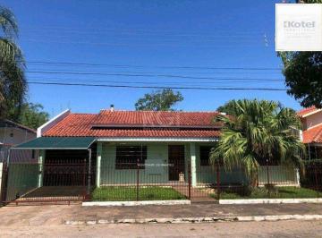 Casa · 180m² · 3 Quartos · 2 Vagas · Casa para Venda - 180.19m², 3 dormitórios, sendo 1 suites, 2 vagas - Camobi