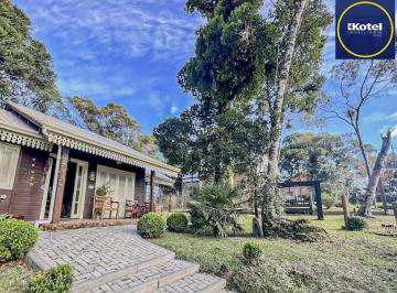 Casa · 150m² · 4 Quartos · 1 Vaga · Casa a venda em Gramado