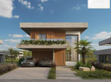 Casa · 360m² · 4 Quartos · 2 Vagas · Casa à venda - em Torres