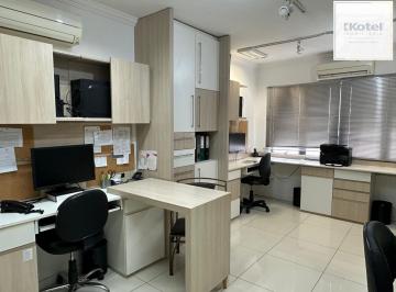 Comercial · 32m² · 1 Quarto · Vende-se sala comercial com 32,1m² – Centro Histórico