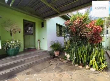 Casa · 392m² · 3 Quartos · 4 Vagas · Casa 3 dormitórios no bairro Menino Deus em Porto Alegre para Alugar