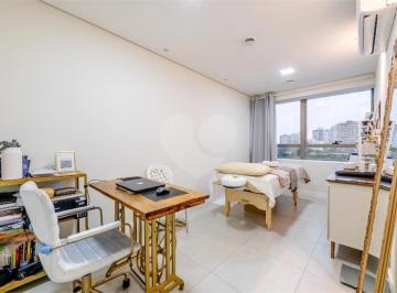 Comercial · 37m² · 1 Vaga · Salas à venda em Bela vista - RS