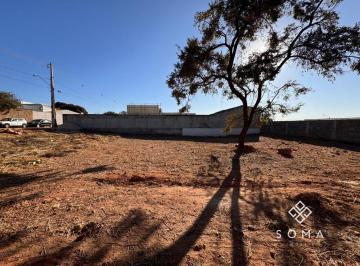 Terreno · 700m² · LOTE NO CONDOMÍNIO ESTÂNCIA QUINTAS DA ALVORADA - JARDIM BOTÂNICO