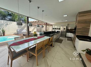 Casa · 416m² · 3 Quartos · 2 Vagas · CASA DE 3 QUARTOS NO CONDOMINIO VELUCCI - ARNIQUEIRAS