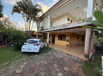 Casa · 450m² · 5 Quartos · 5 Vagas · CASA DE 5 QUARTOS NA SHA CONJUNTO 06 - ARNIQUEIRAS