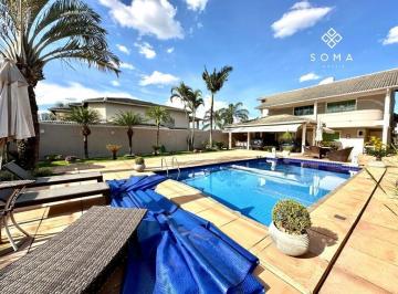 Casa · 800m² · 3 Quartos · 2 Vagas · CASA DE 03 QUARTOS NO RESIDENCIAL PINHEIROS - ARNIQUEIRAS