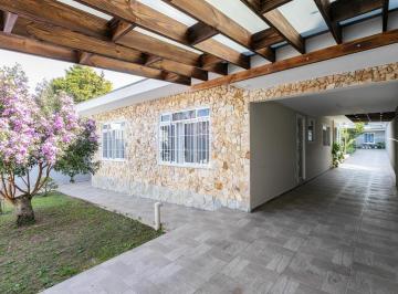 Casa · 155m² · 3 Quartos · 4 Vagas · Casa Térrea com 480m² de Terreno e Edícula no Barreirinha - Espaço, Versatilidade e Valorização