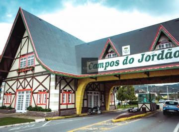 Foto 02 · Terreno à venda em Campos do Jordão-SP na Vila Inglesa com 965m² de área. Aproveite essa oportunidad