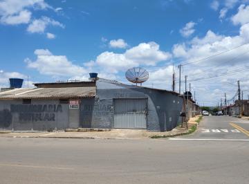 Comercial de 2 quartos, Cidade Ocidental · CASA DE ESQUINA EM AVENIDA COMERCIAL!