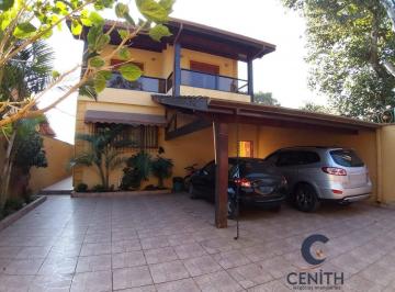 Casa · 460m² · 3 Quartos · 6 Vagas · Maravilhosa Casa com 460m2 de área Construída - 03 Suítes e Lazer Completo
