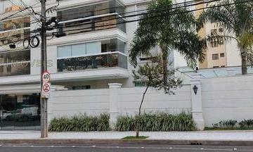 Apartamento · 148m² · 3 Quartos · Apartamento à venda e para alugar em Londrina, Centro, com 3 suítes, com 148 m², Edifício Diamond