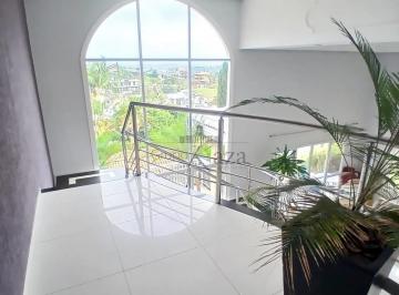 Casa de 4 quartos, Jacareí · Casa em Condomínio Mirante do Vale - Jacareí - 4 Dormitórios - 240m².