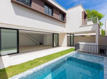 a3ce8cf9-ce7a-45c0-afe7-a5113455f6e2 · Casa no condomínio Garda para venda com 4 quartos, sendo 4 suítes, 390m²
