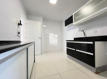 WhatsApp Image 2025-07-28 at 13.48 · Apartamento à venda - em Trindade