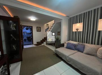 64 (1) · Casa à venda - em Vargem do Bom Jesus
