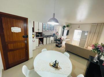 Apartamento · 89m² · 3 Quartos · Apartamento à venda - em Carvoeira
