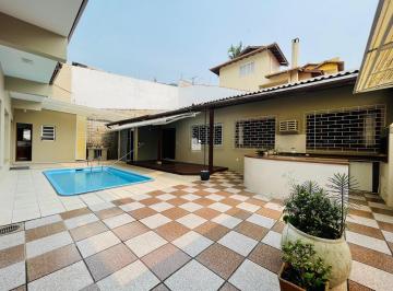 Casa · 220m² · 2 Quartos · Casa à venda - em Trindade