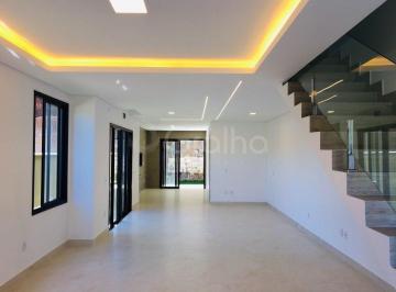 12 · Casa de 185m² com 3 suítes no Saco Grande