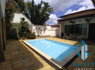 Casa · 284m² · 3 Quartos · 2 Vagas · Casa à venda - em São Lucas