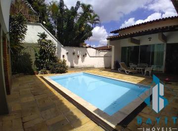 Casa · 284m² · 3 Quartos · 2 Vagas · Casa à venda - em São Lucas