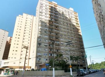 Apartamento · 136m² · 3 Quartos · 1 Vaga · 'Pé na areia, caipirinha, água de coco, a cervejinha...'