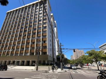 Apartamento de 3 quartos, Curitiba · Apartamento 3 quartos, no Centro Cívico.