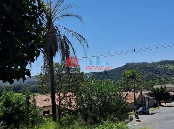 Casa · 270m² · 3 Quartos · 4 Vagas · Terreno com construção Bairro Tranquilo em Valinhos - SP