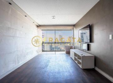 Apartamento · 150m² · 3 Quartos · 2 Vagas · Apartamento Reformado com  150m² , 3 quartos sendo 3 suítes, 2 vagas  em Higienópolis - SP