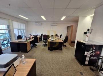 Comercial · 102m² · 2 Vagas · Sala Comercial à Venda em Moema ? 104m², Reformada, 2 Banheiros, 2 Vagas