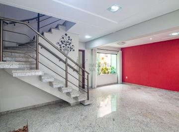 Imoveis-na-vila-casa-vila-venda-3-dormitórios-churrasqueira-3-vagas · Casa espaçosa - 3 dormitórios - Vila Residencial Arborizada - Perto Parque Aclimação